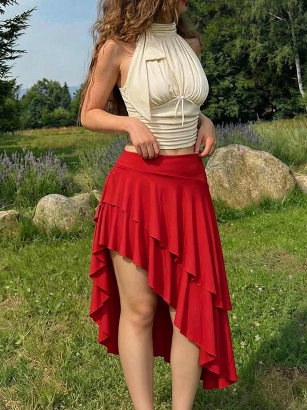 Red  Ruffled Asymmetrical Skirt. - Picture 3 of 10